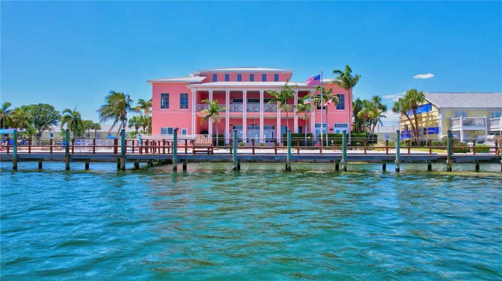 4805 COBIA DRIVE SE #D Furnished St Petersburg, FL 33705