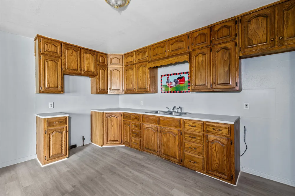 2700 Briarwood Lane Bellmead, TX 76705