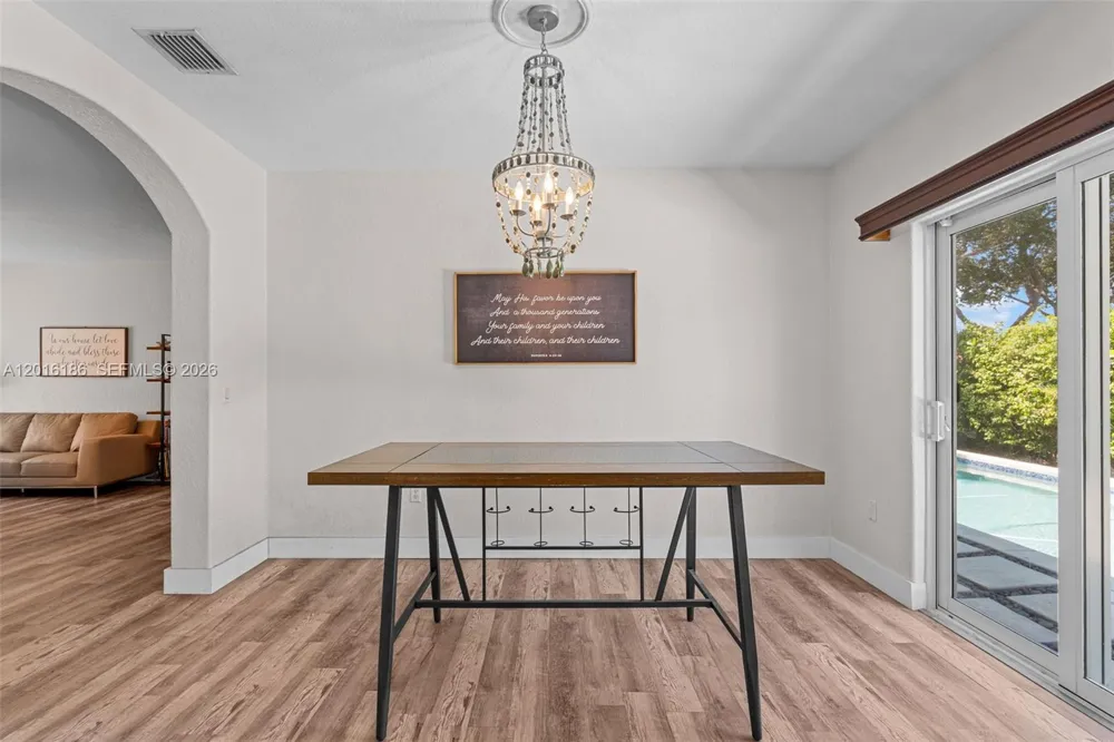 16238 NW 91st Ave Miami Lakes, FL 33018