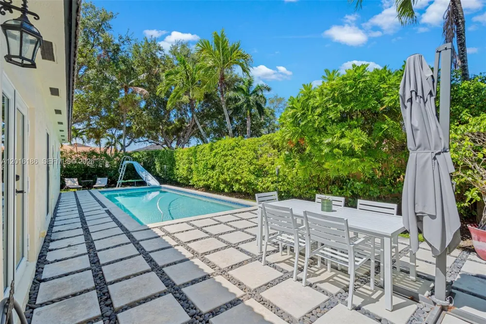 16238 NW 91st Ave Miami Lakes, FL 33018