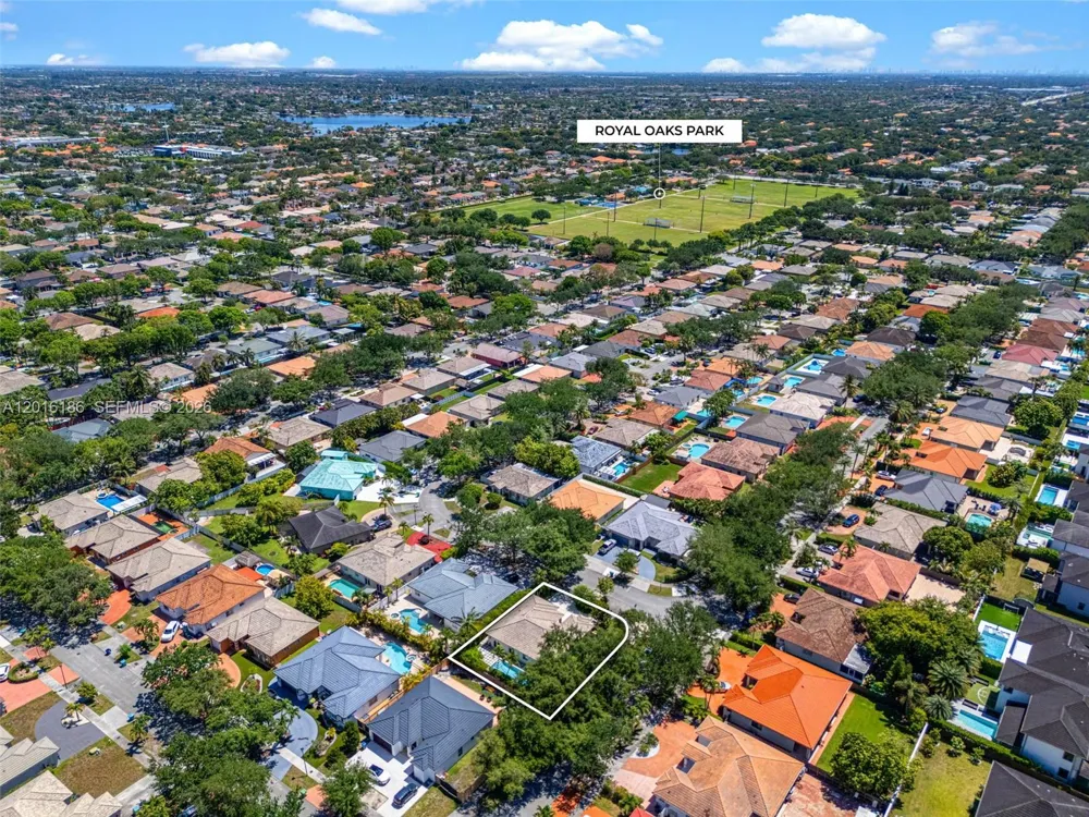 16238 NW 91st Ave Miami Lakes, FL 33018