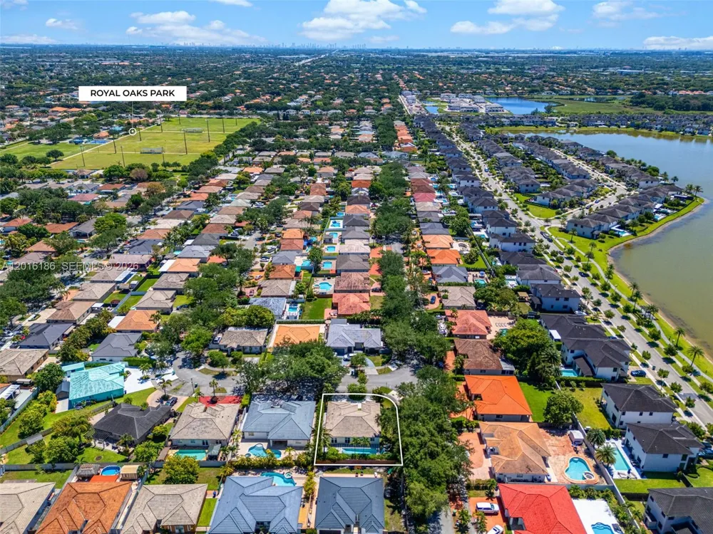 16238 NW 91st Ave Miami Lakes, FL 33018