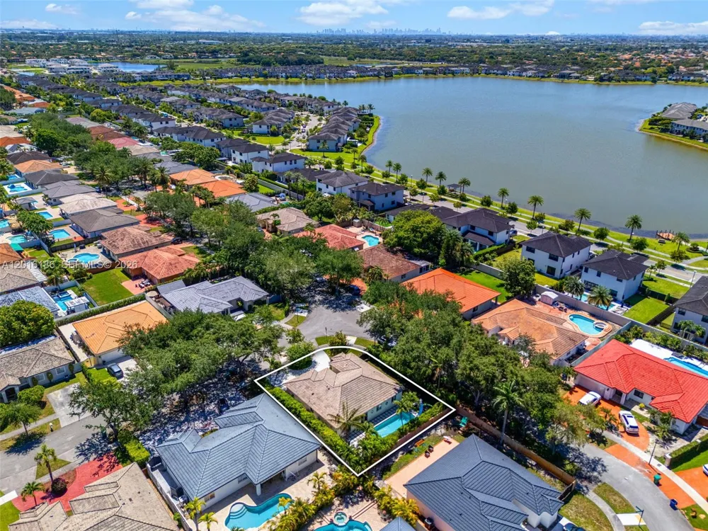 16238 NW 91st Ave Miami Lakes, FL 33018