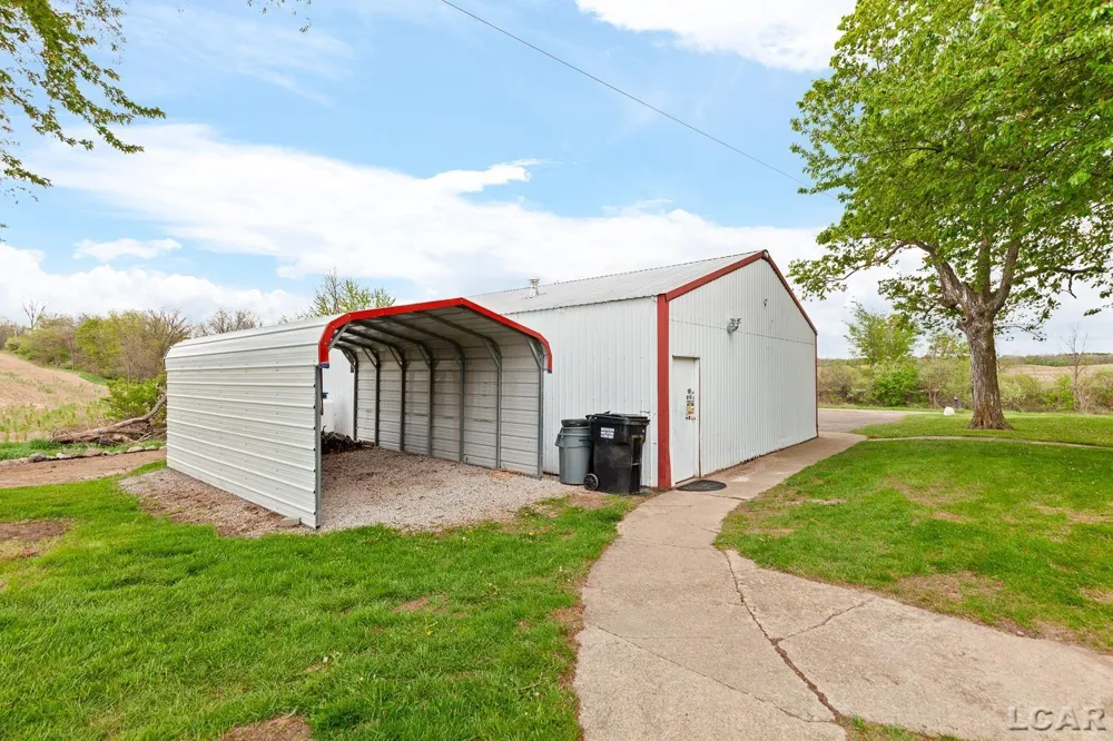 1908 E US-12 Highway Manchester Township, MI 49236