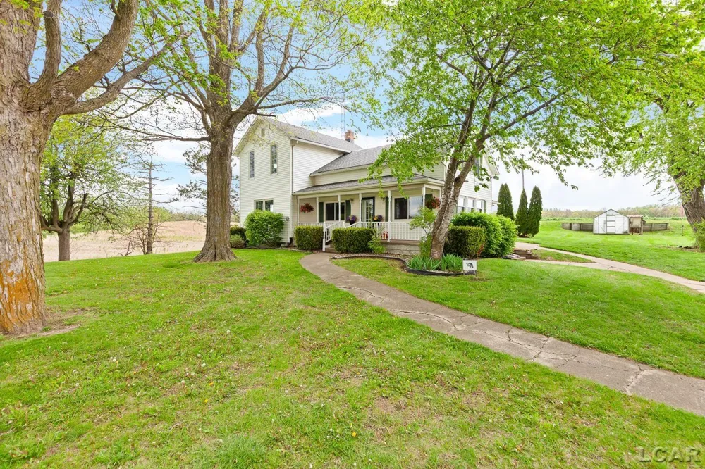 1908 E US-12 Highway Manchester Township, MI 49236