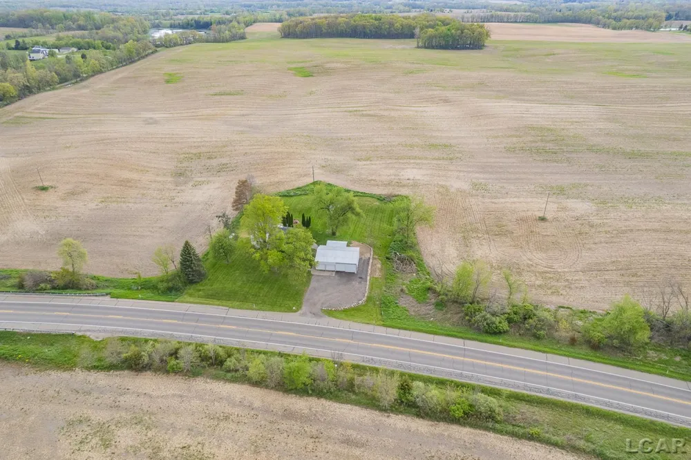 1908 E US-12 Highway Manchester Township, MI 49236