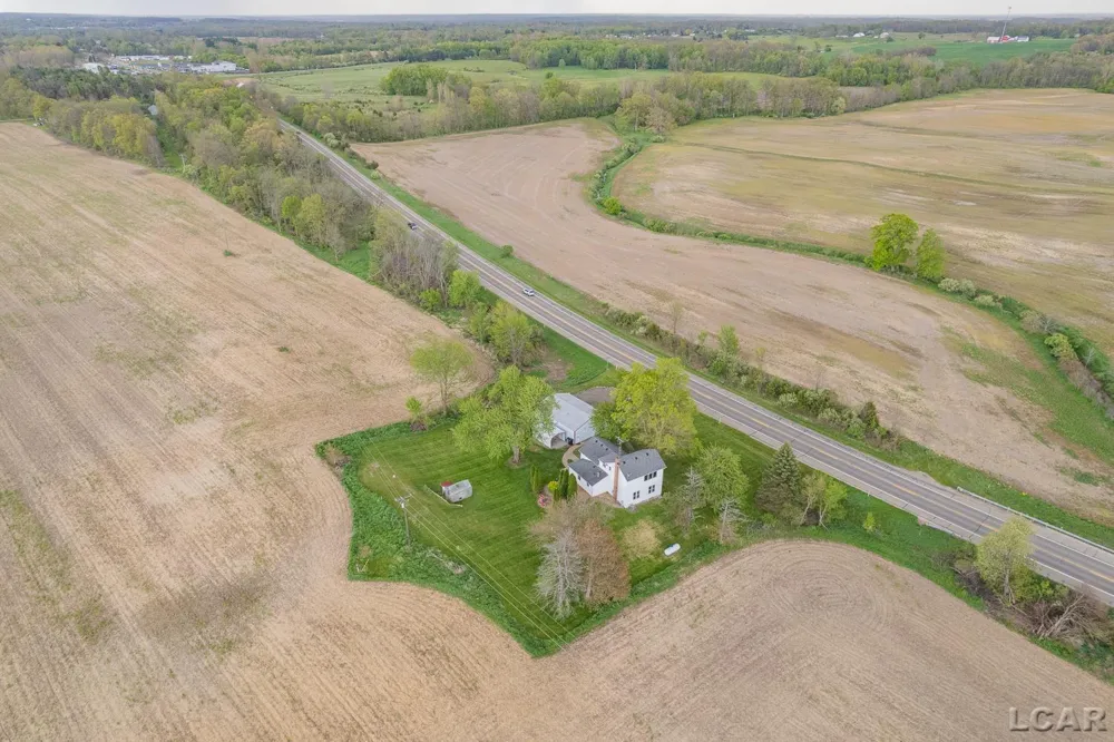 1908 E US-12 Highway Manchester Township, MI 49236