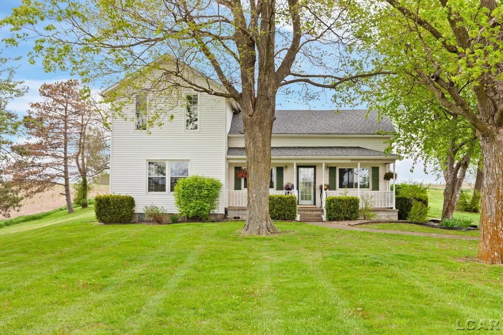 1908 E US-12 Highway Manchester Township, MI 49236