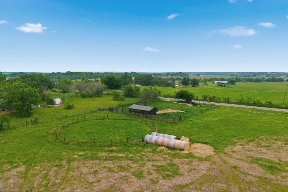 5681 Cooksey Lane Robinson, TX 76706