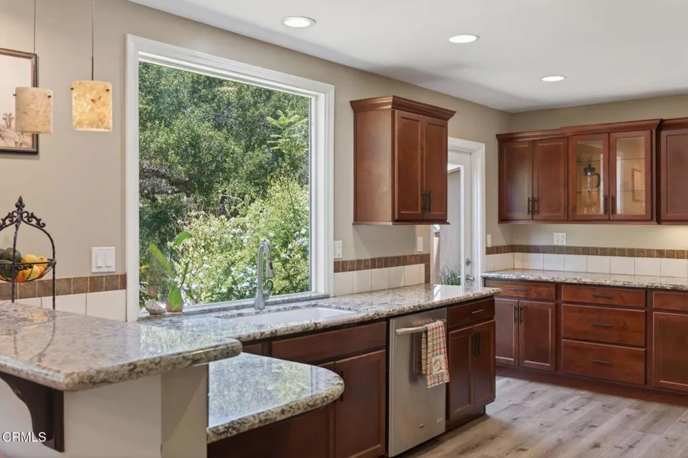 883 Moreno Drive Ojai, CA 93023