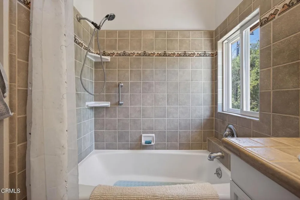 883 Moreno Drive Ojai, CA 93023