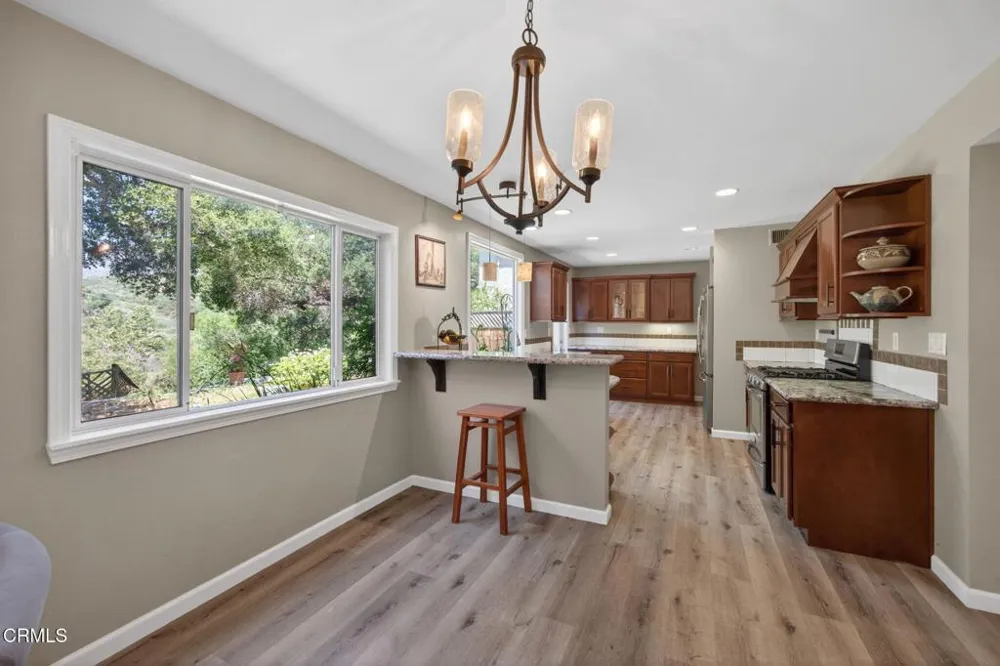 883 Moreno Drive Ojai, CA 93023