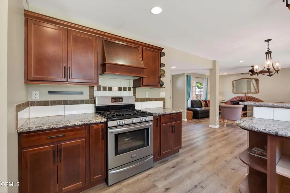 883 Moreno Drive Ojai, CA 93023