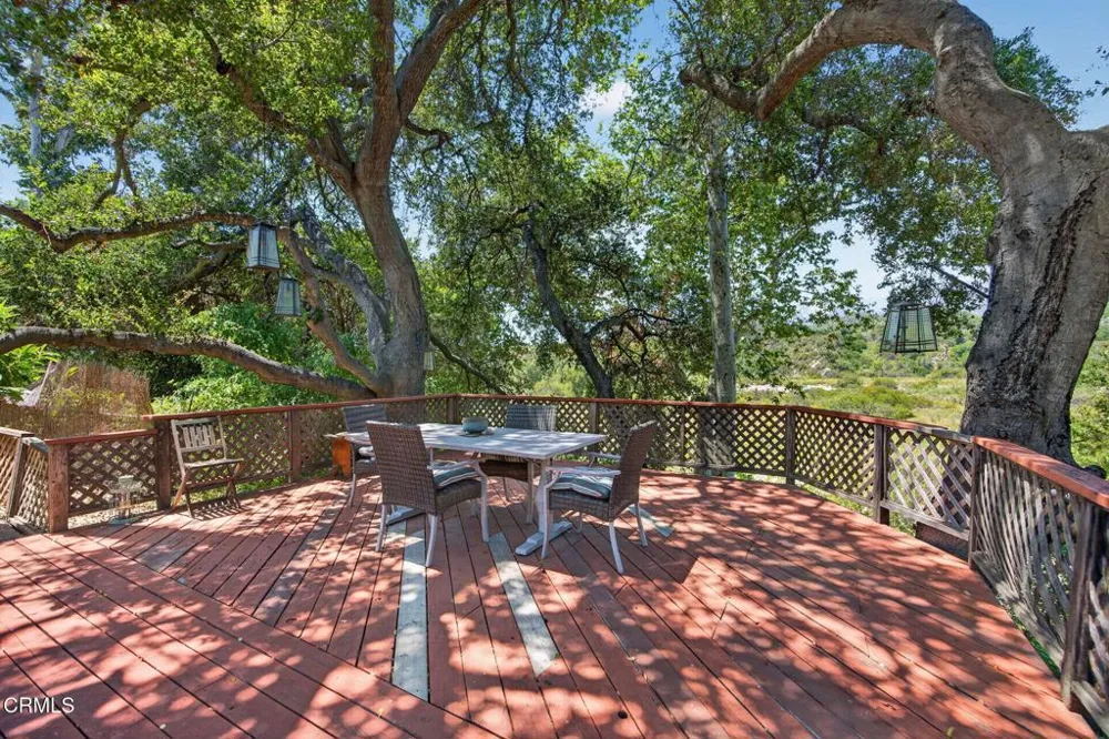 883 Moreno Drive Ojai, CA 93023