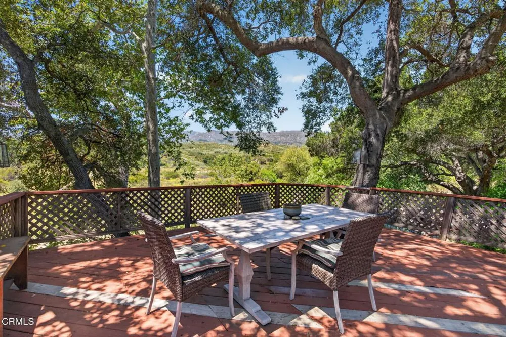 883 Moreno Drive Ojai, CA 93023