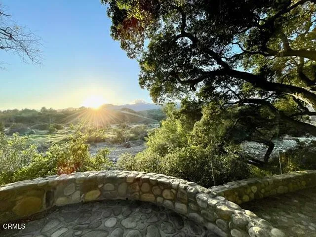 883 Moreno Drive Ojai, CA 93023