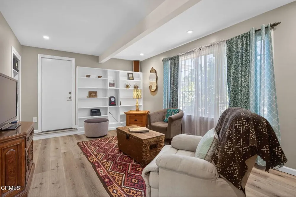 883 Moreno Drive Ojai, CA 93023