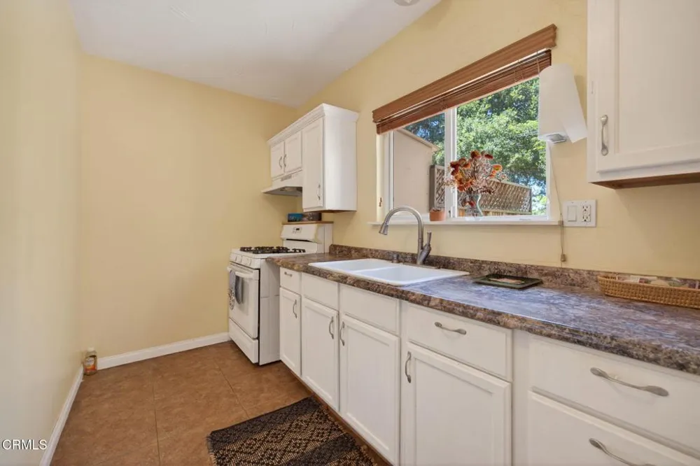 883 Moreno Drive Ojai, CA 93023