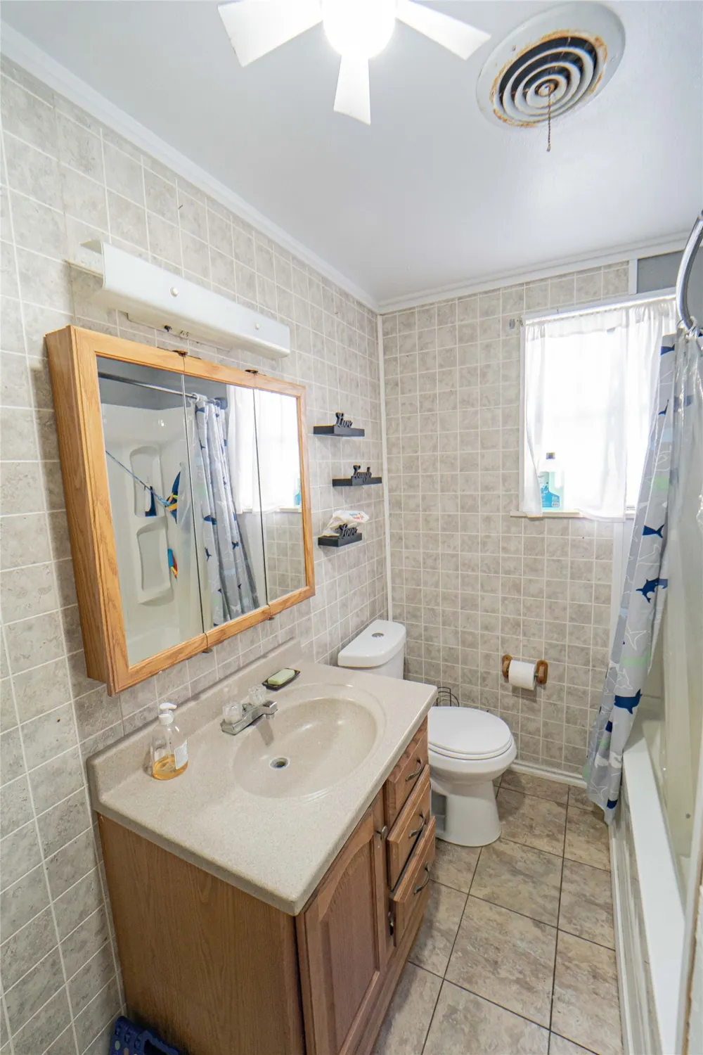1404 W Walker Street Breckenridge, TX 76424