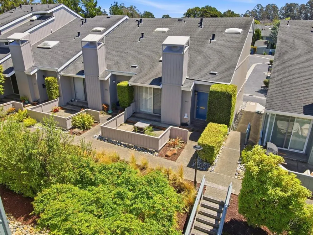 995 Via Tornasol Aptos, CA 95003