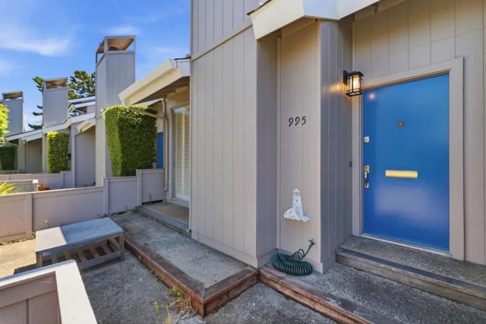 995 Via Tornasol Aptos, CA 95003