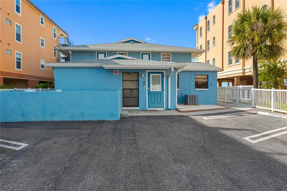 614 GULF BOULEVARD #9 Indian Rocks Beach, FL 33785