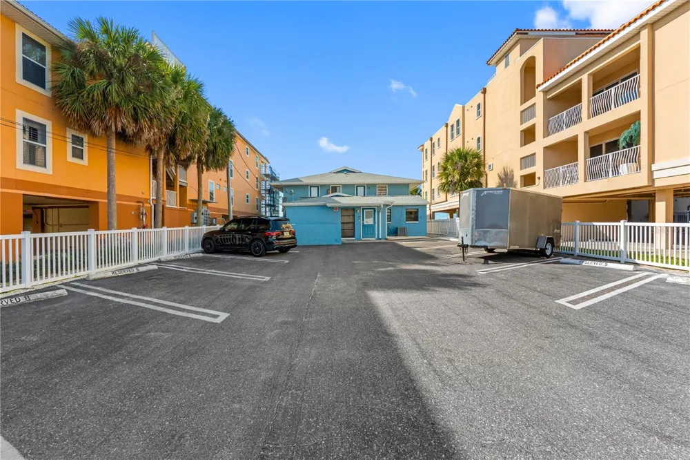 614 GULF BOULEVARD #9 Indian Rocks Beach, FL 33785