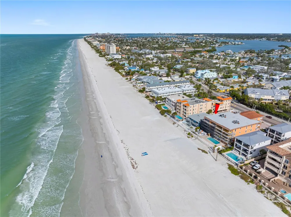 614 GULF BOULEVARD #9 Indian Rocks Beach, FL 33785