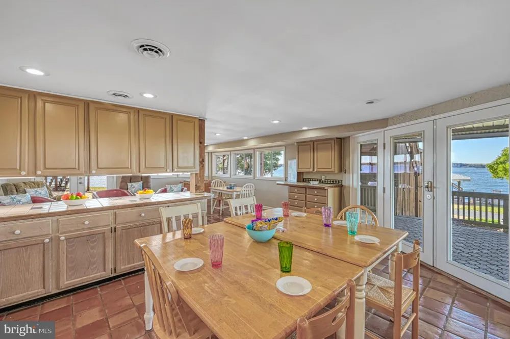 11200 EMERY LANE Bumpass, VA 23024