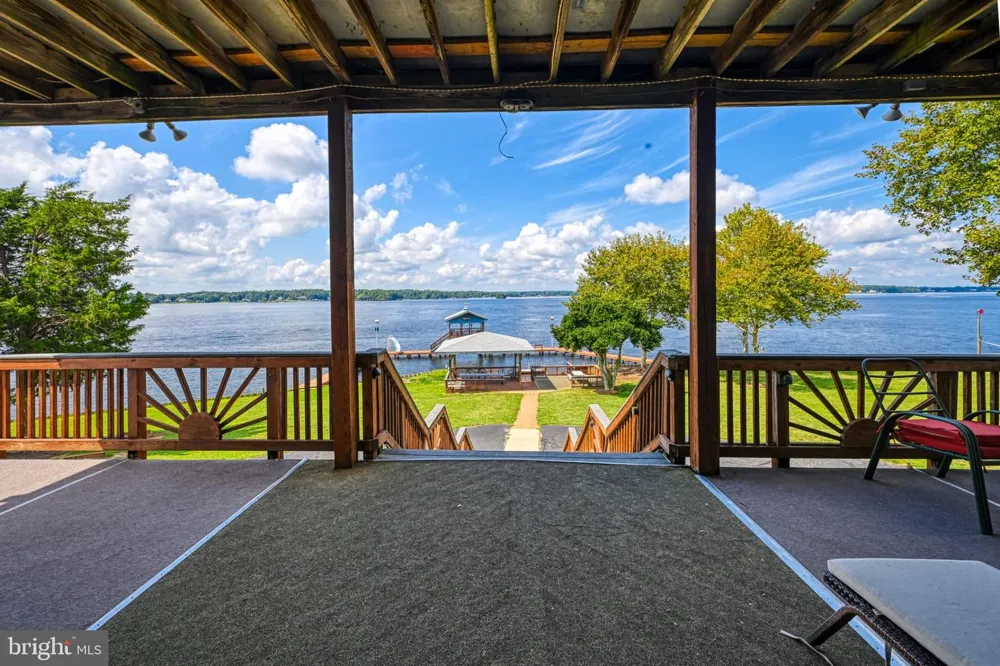 11200 EMERY LANE Bumpass, VA 23024