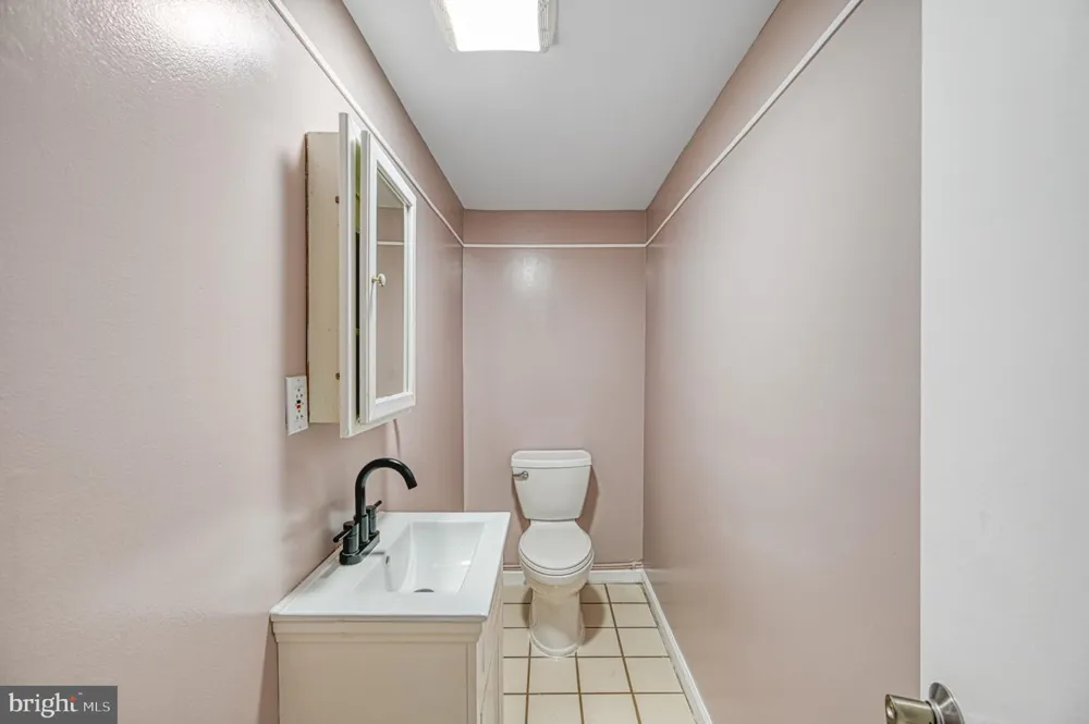 11200 EMERY LANE Bumpass, VA 23024