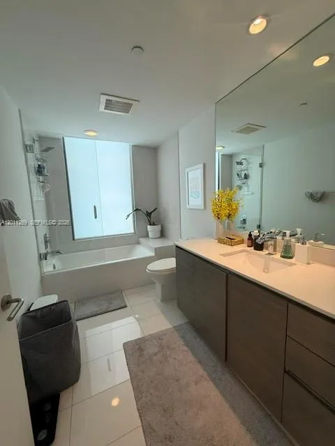 460 NE 28th St #3408 Miami, FL 33137