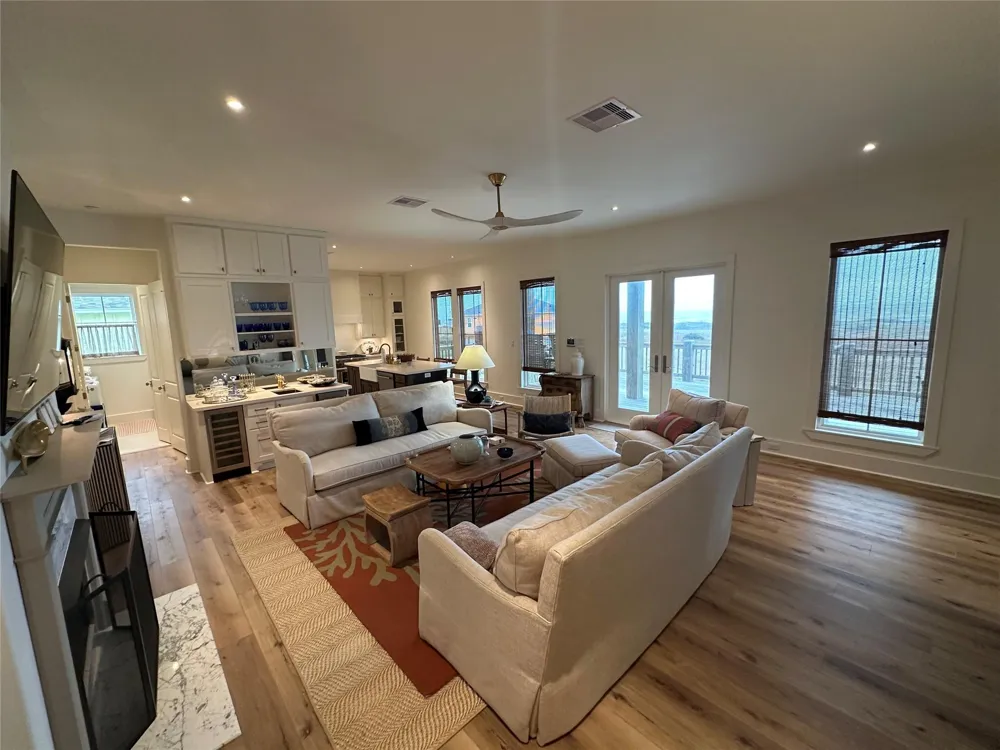 183 Ocean Shores Drive Port Bolivar, TX 77650