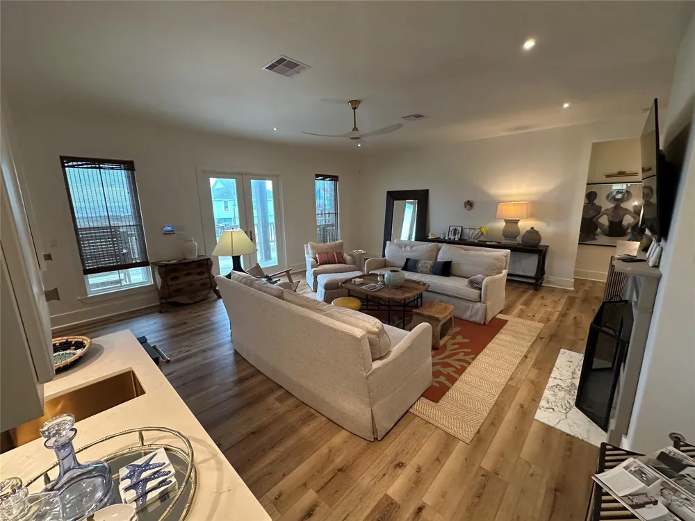 183 Ocean Shores Drive Port Bolivar, TX 77650