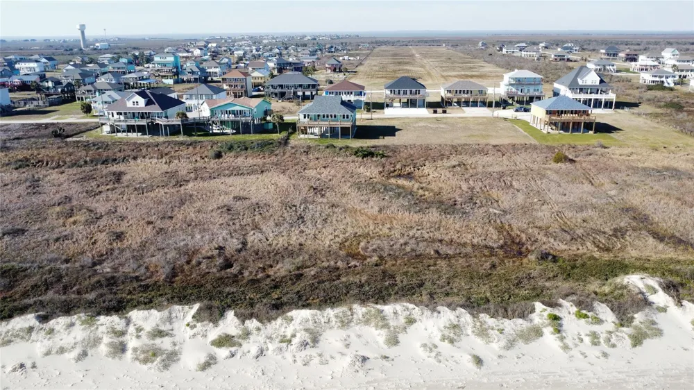 183 Ocean Shores Drive Port Bolivar, TX 77650
