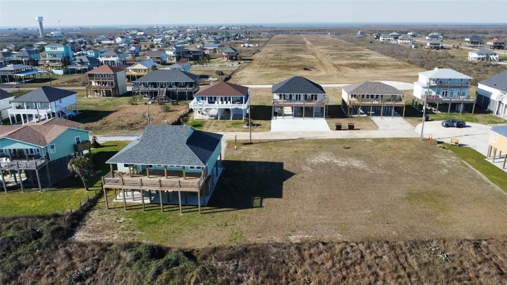 183 Ocean Shores Drive Port Bolivar, TX 77650