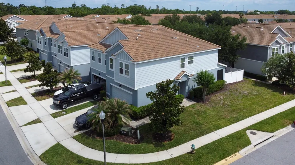 9118 SHEPTON STREET Orlando, FL 32825