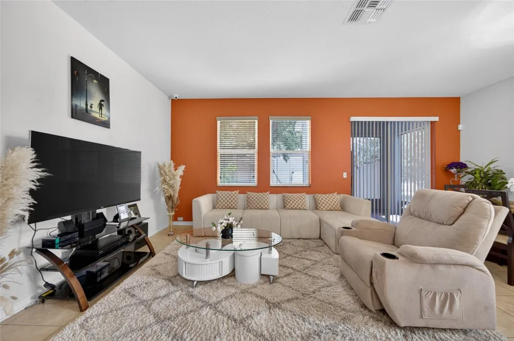 9118 SHEPTON STREET Orlando, FL 32825