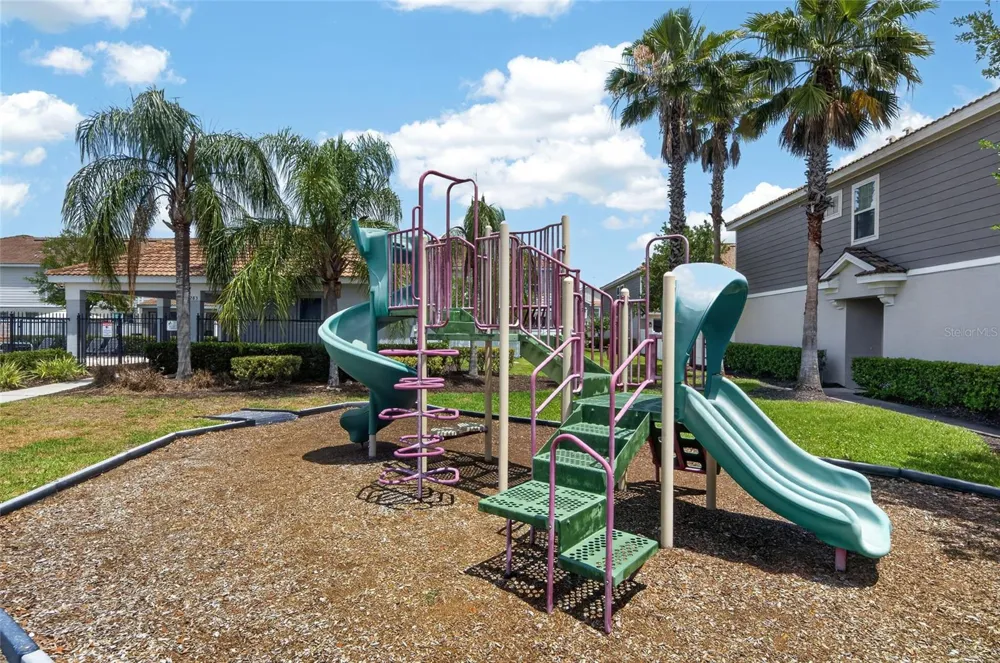 9118 SHEPTON STREET Orlando, FL 32825