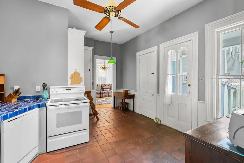 215 Cedar Street Allegan, MI 49010