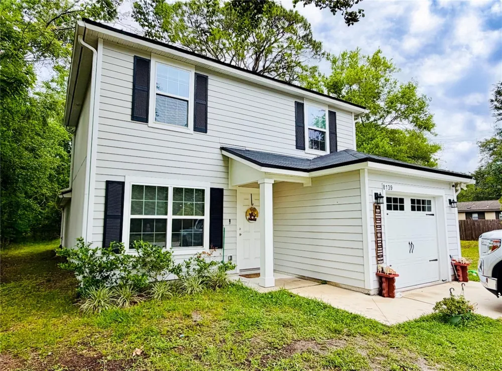8139 VINING STREET Jacksonville, FL 32210