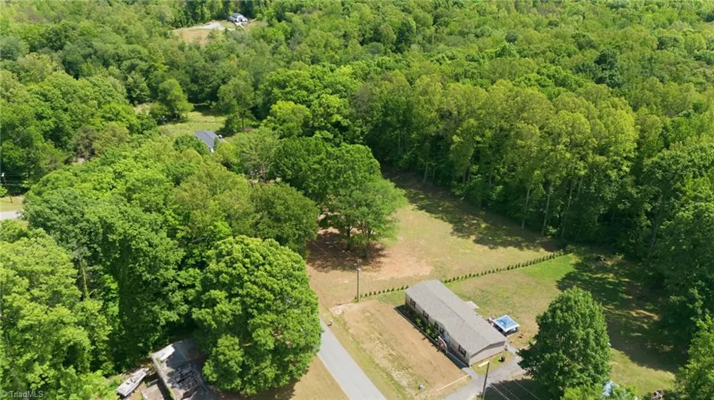 7142 Bonanza Drive Kernersville, NC 27284