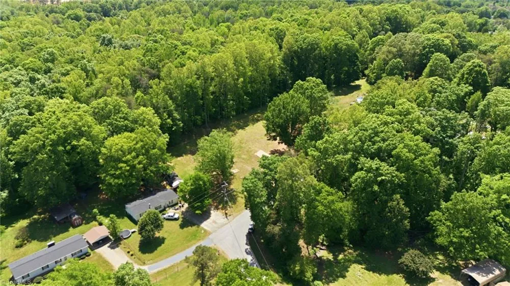 7142 Bonanza Drive Kernersville, NC 27284