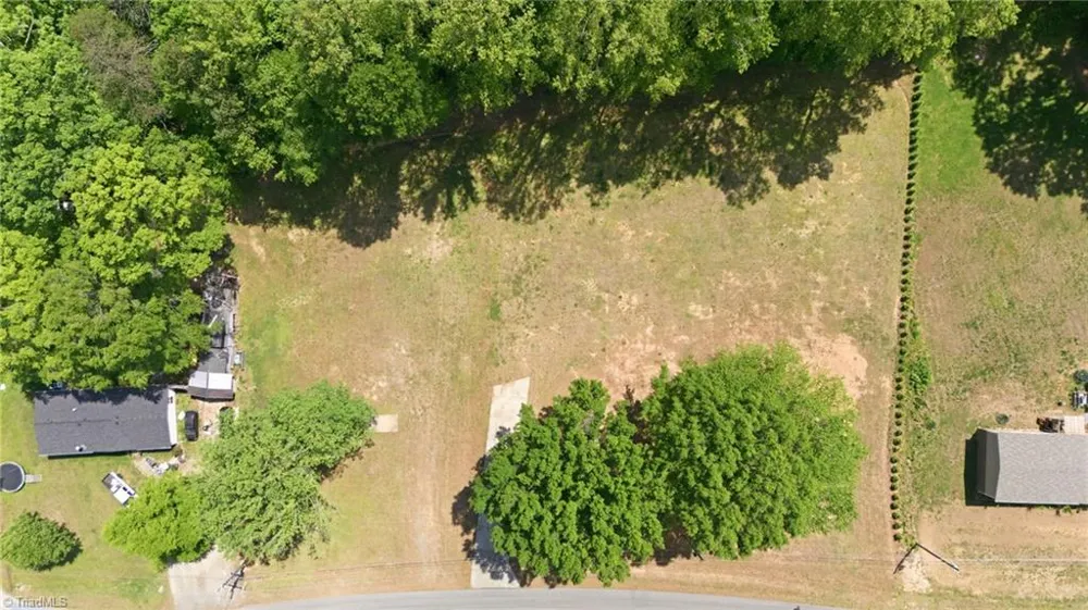 7142 Bonanza Drive Kernersville, NC 27284
