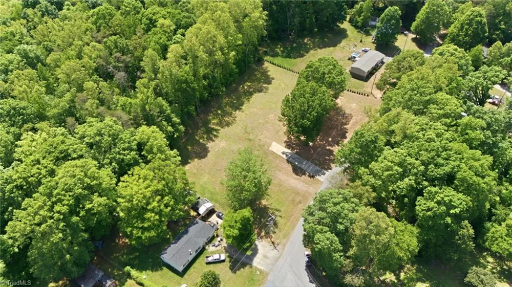 7142 Bonanza Drive Kernersville, NC 27284