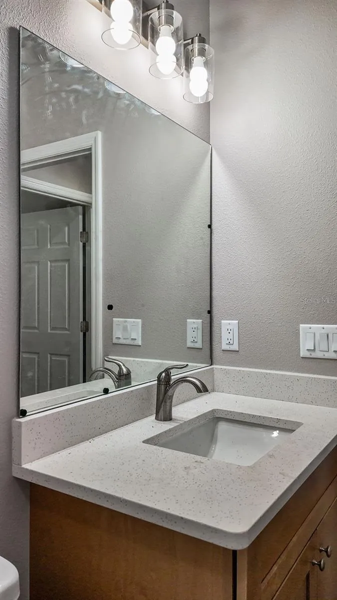 9100 DORIE DRIVE Trenton, FL 32693