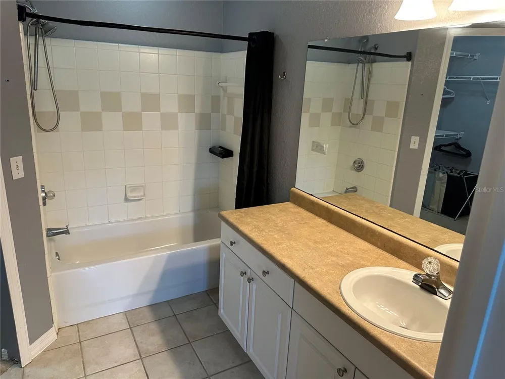 5601 ROSEHILL ROAD #201 Sarasota, FL 34233