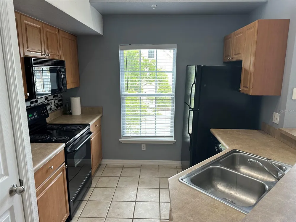 5601 ROSEHILL ROAD #201 Sarasota, FL 34233