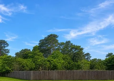 Spanish Oaks Drive