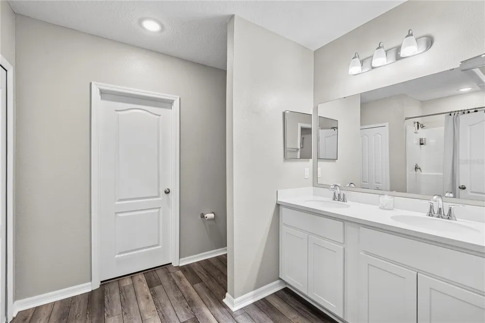 14241 RAVINE AVENUE Weeki Wachee, FL 34614